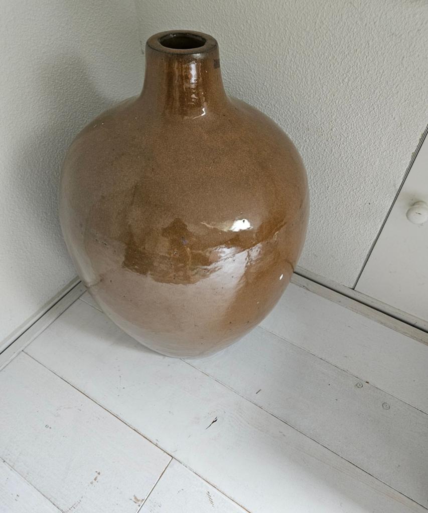 Grote robuuste vaas, Ophalen