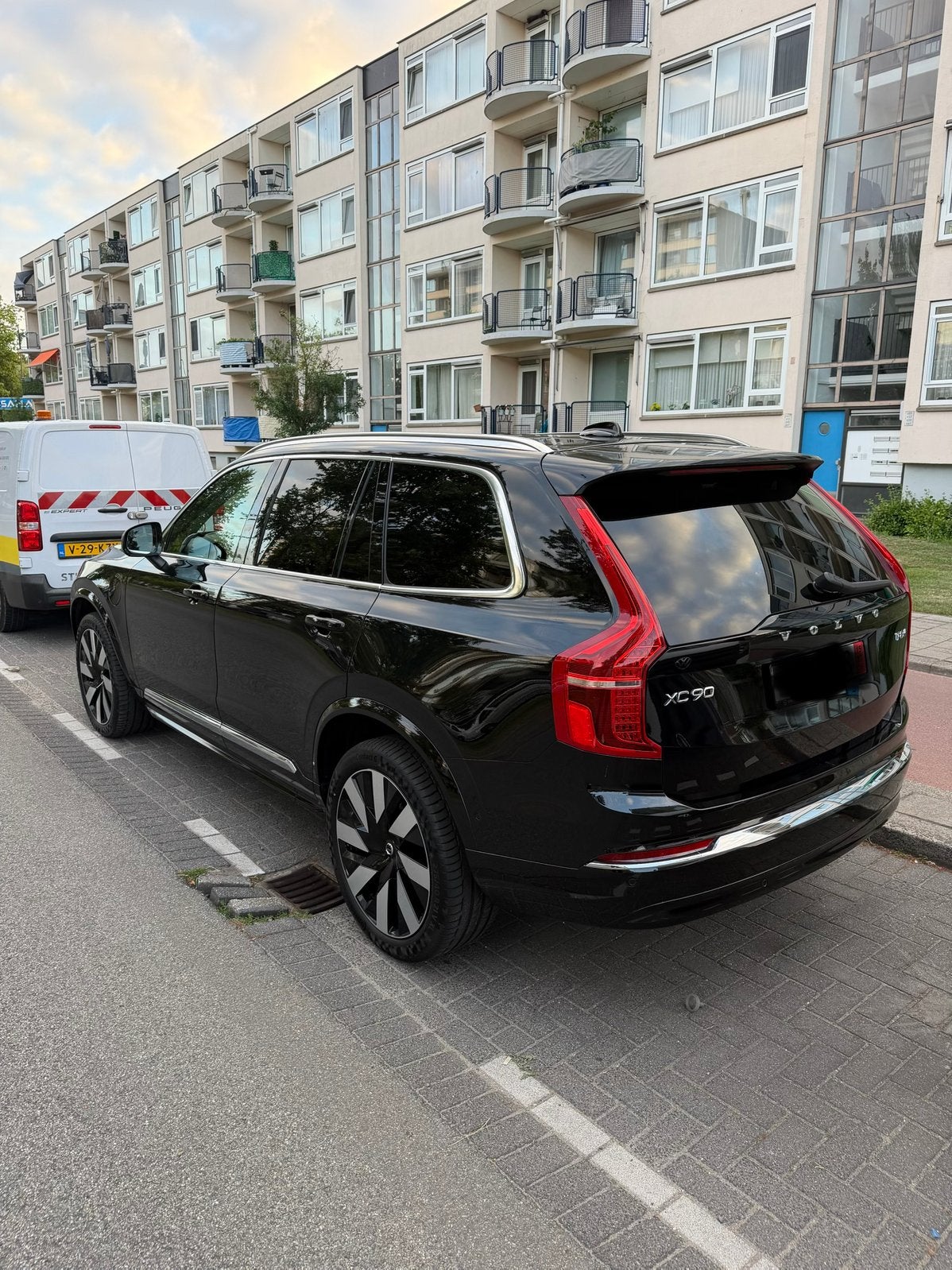 Schadevrij Volvo XC90 T8,11/24 2 jaar garantie, XC90, Zwart, Zwart, 455 pk