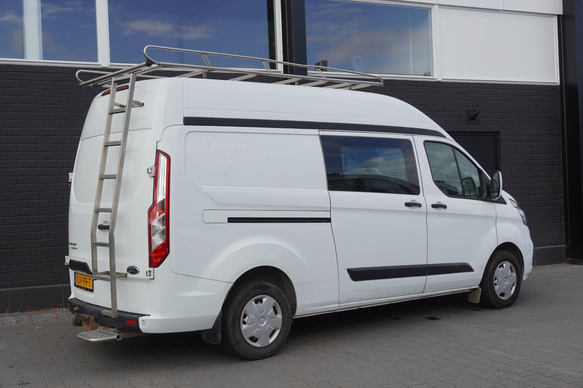 Ford Transit Custom 2.0 TDCI Dubbel Cabine L2H2 EURO 6 - Air, Voorwielaandrijving, 4 cilinders, 2800 kg, Wit