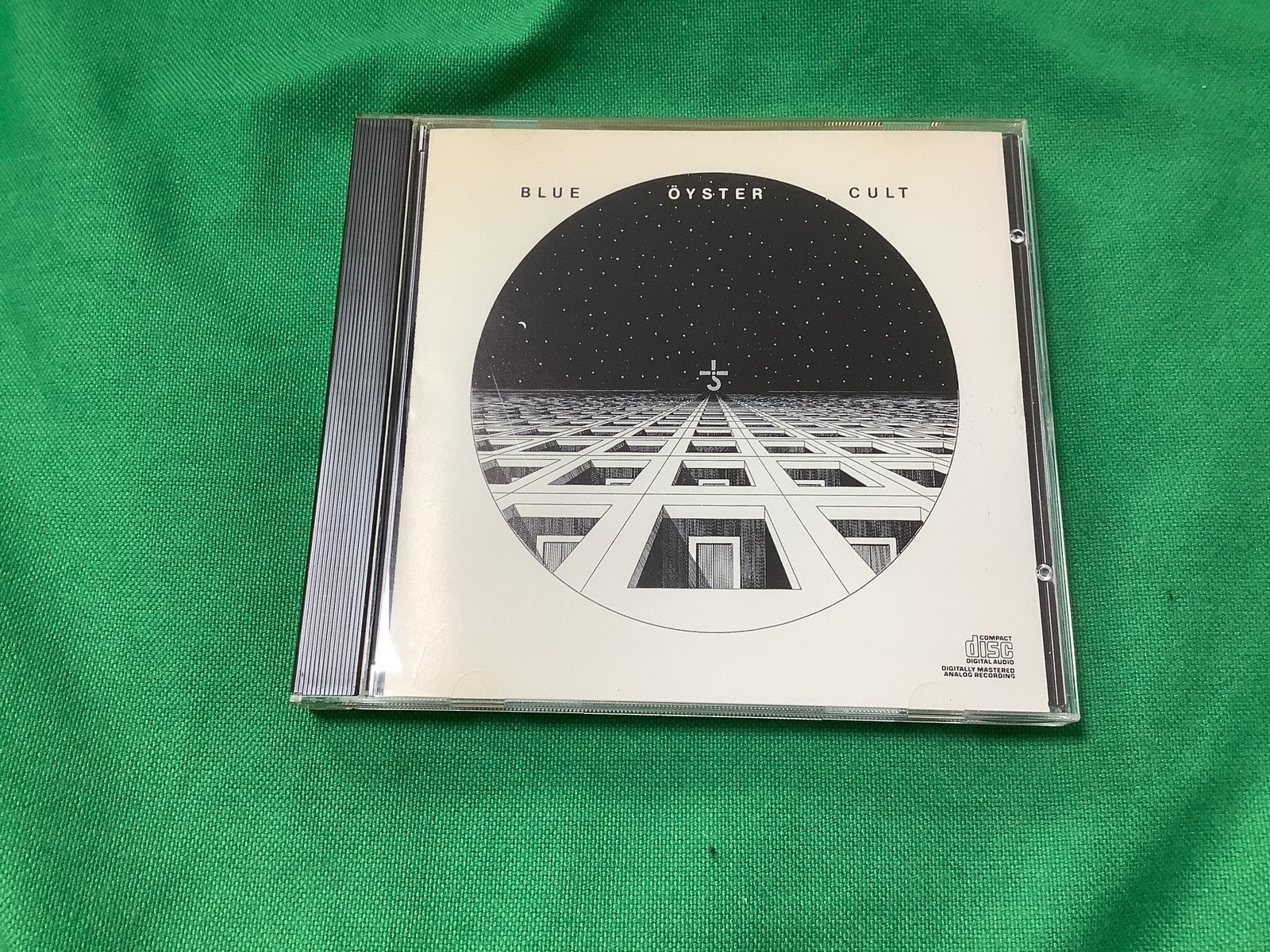 Blue Oyster Cult-Blue Oyster Cult cd (US), Ophalen of Verzenden, Gebruikt