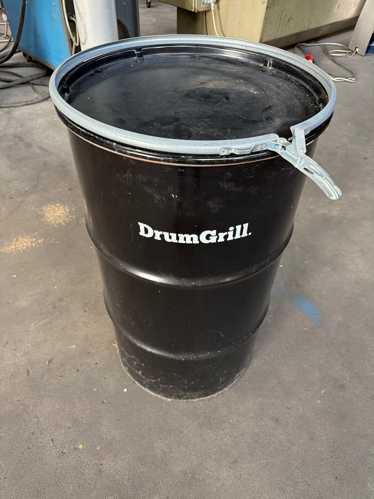 Ongebruikte DrumGrill - Hoogte 81 cm, Diameter 48 cm, Ophalen, Nieuw