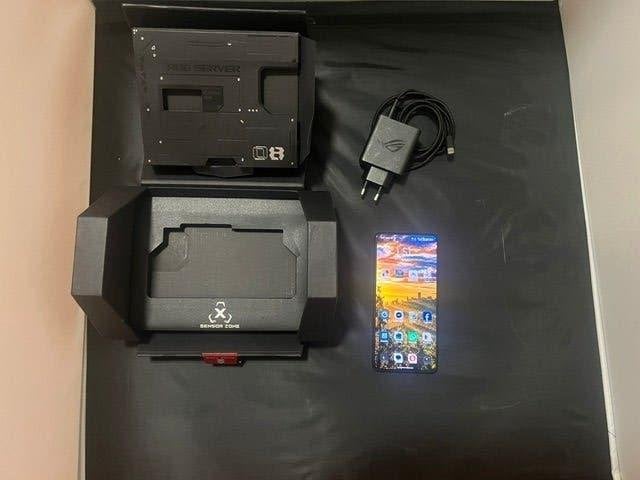 Asus ROG Phone 8 Pro 16GB-512GB, Overige modellen, Ophalen of Verzenden, Zo goed als nieuw, Zonder simlock