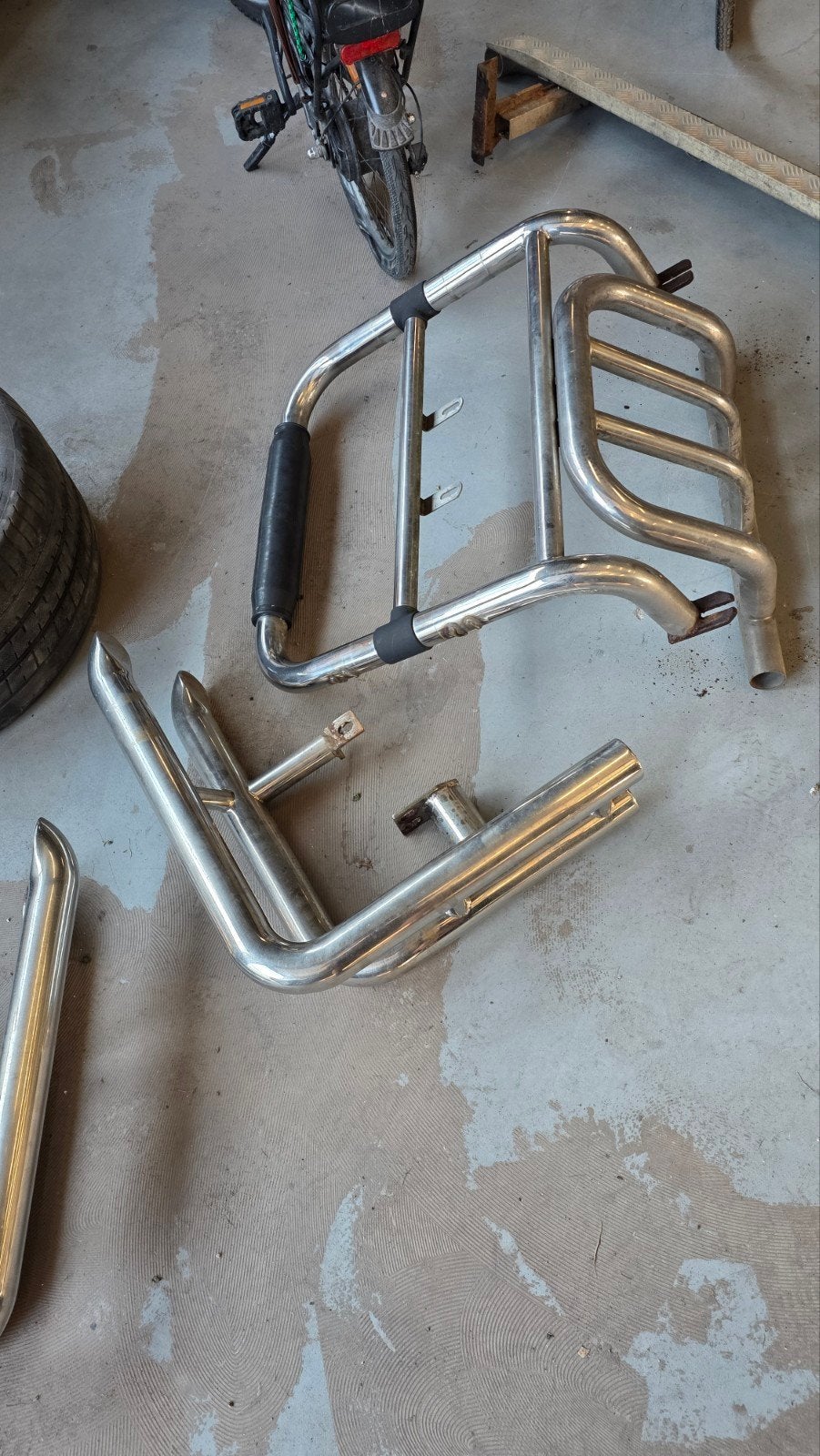 mooie set rvs bullbar sidebars en achterbumpers, Ophalen of Verzenden