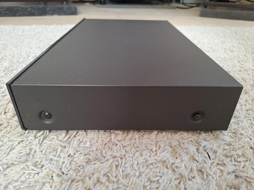 NAD 1240 voorversterker, Ophalen of Verzenden, Gebruikt, Minder dan 60 watt, Overige merken