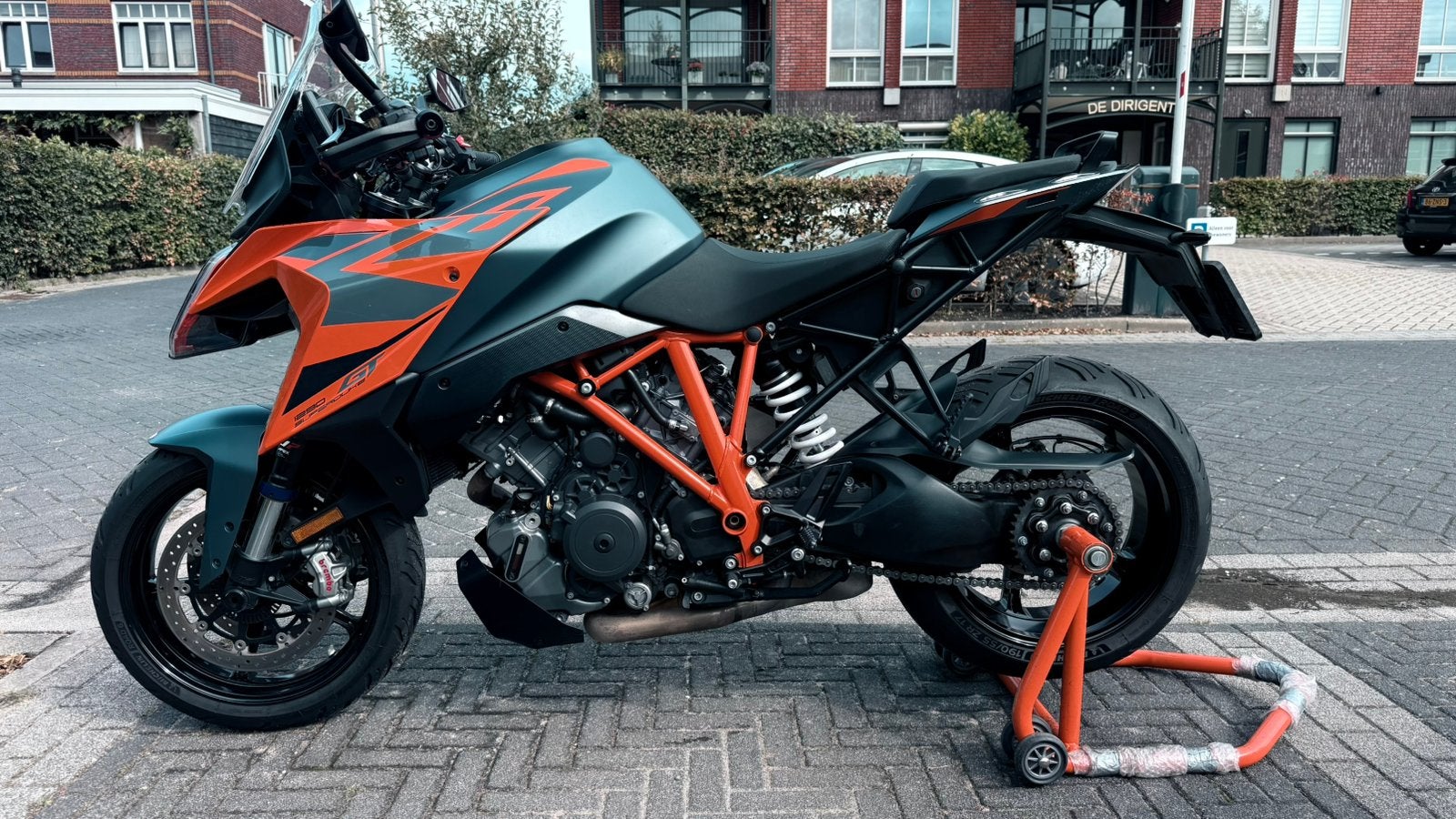 KTM 1290 Superduke GT 2024, 2 cilinders, Motorrijbewijs A, Handvatverwarming, Gebruikt