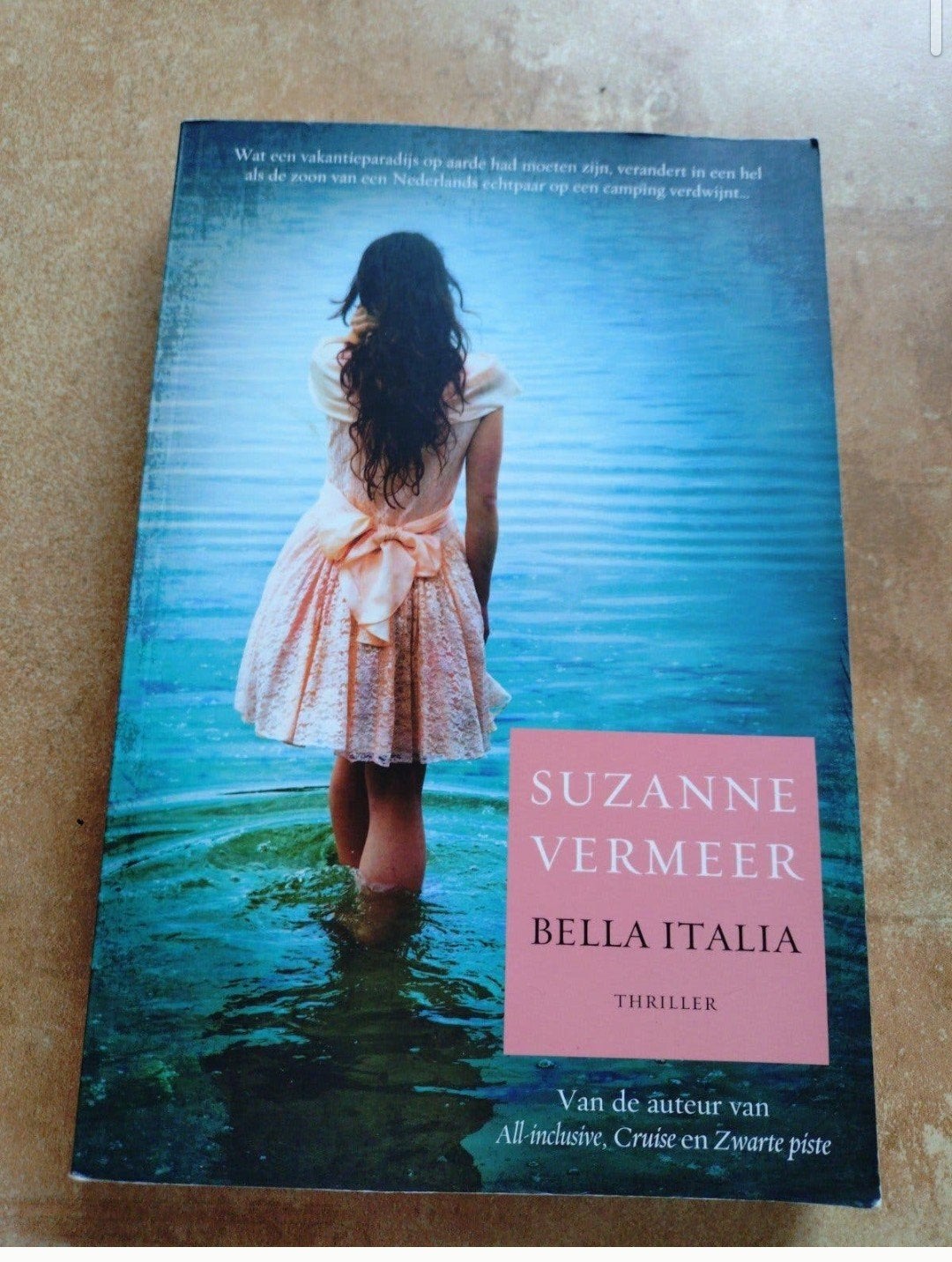 Thriller: Suzanne Vermeer Bella Italia, Ophalen, Zo goed als nieuw