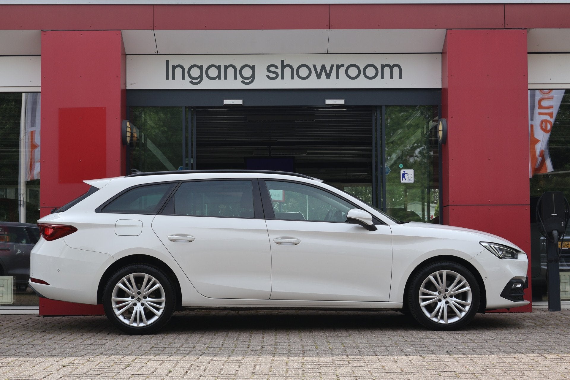 SEAT Leon Sportstourer 1.5 TSI Style Launch Edition | Black, Voorwielaandrijving, Stof, 4 cilinders, Leon