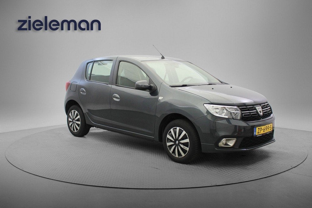 Dacia SANDERO 0.9 TCE Laureate - Cruise, Airco, 31 €/maand, Met garantie (alle), Origineel Nederlands, Bedrijf