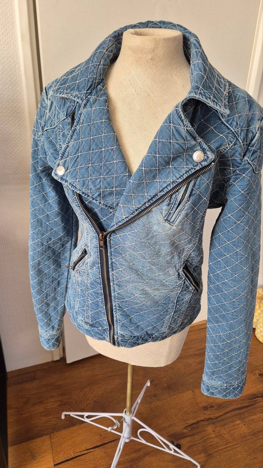 Circle of Trust jack 38/M, Maat 38/40 (M), Blauw, Ophalen of Verzenden, Zo goed als nieuw