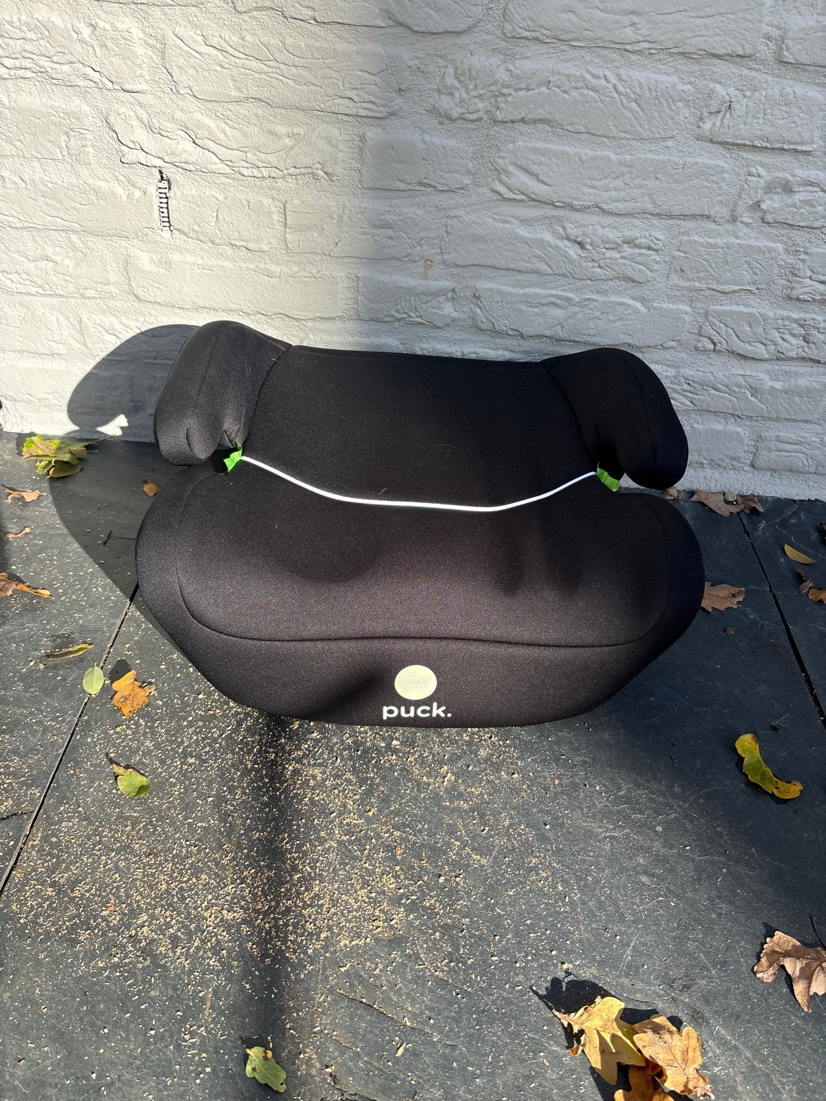 Puck. Autostoelverhoger - Zwart, Autogordel, 15 t/m 36 kg, Zo goed als nieuw, Ophalen
