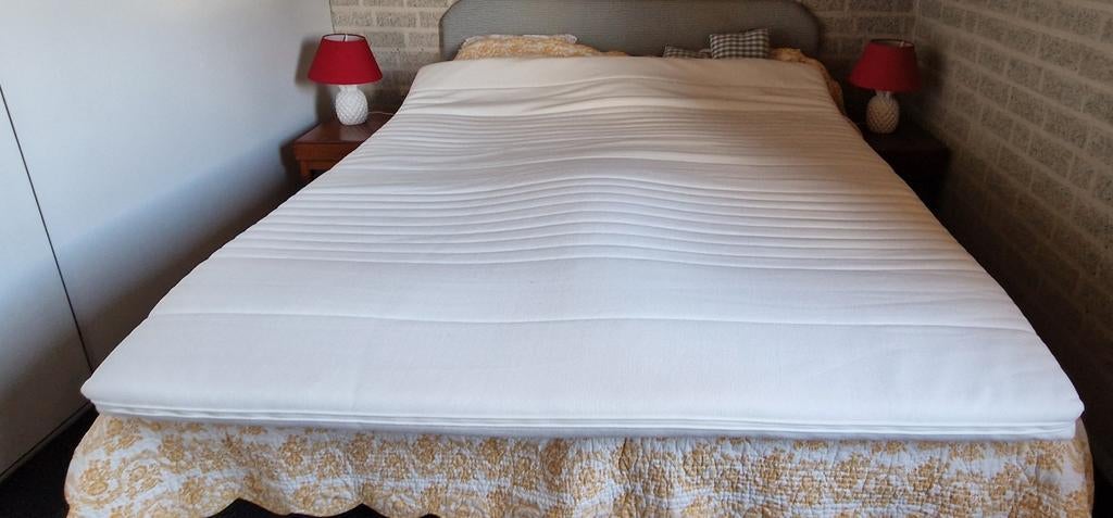 Ikea traagschuim topper 160 breed, Huis en Inrichting, Slaapkamer | Matrassen en Bedbodems, Ophalen, Zo goed als nieuw, Tweepersoons