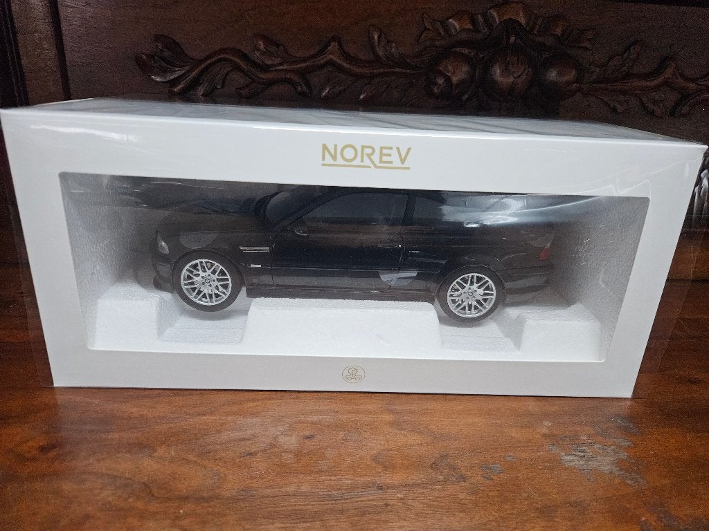 Norev BMW M3 CSL 2003 1/18 in ovp, Hobby en Vrije tijd, Ophalen of Verzenden, Zo goed als nieuw, Auto, Norev