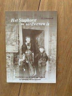 Het Staphorst dat verdwenen is - G.J. Westhoff, Ophalen of Verzenden, Zo goed als nieuw