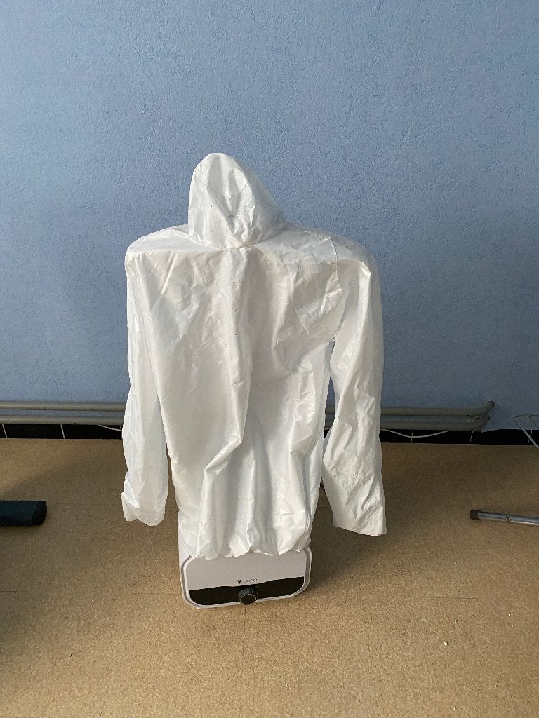 Automatische kleding stomer, Witgoed en Apparatuur, Stoomapparaten, Ophalen, Zo goed als nieuw, Kledingstomer
