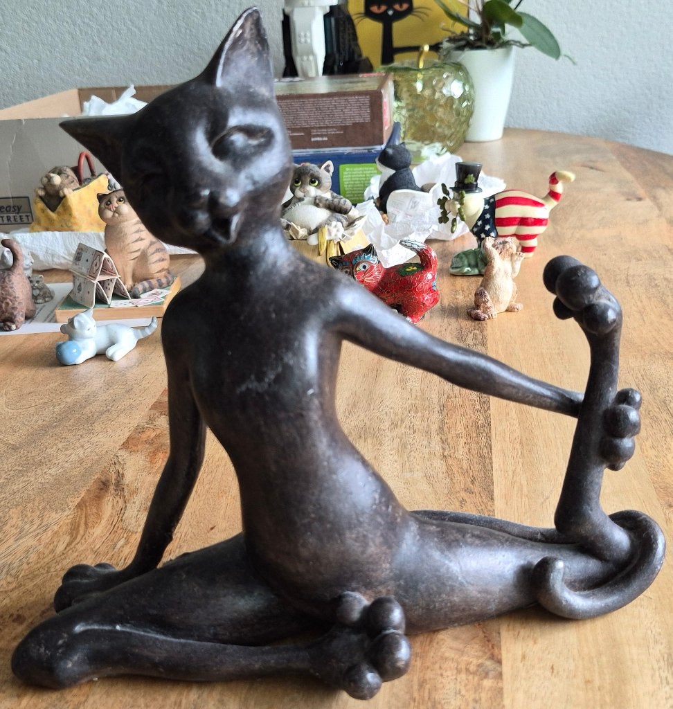 Yoga Kat  26x25x12cm, Ophalen of Verzenden, Zo goed als nieuw, Dier