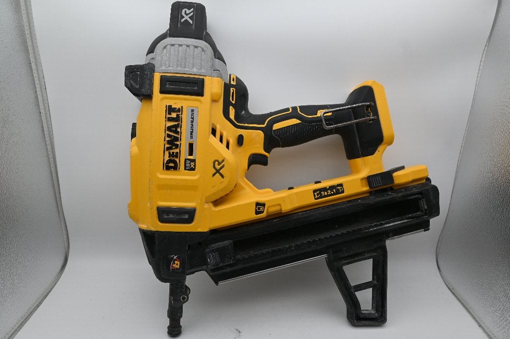 DeWalt 18V XR Brushless Spijkerpistool DCN890 Body, DeWalt, Overige typen, Onbekend, Ophalen of Verzenden