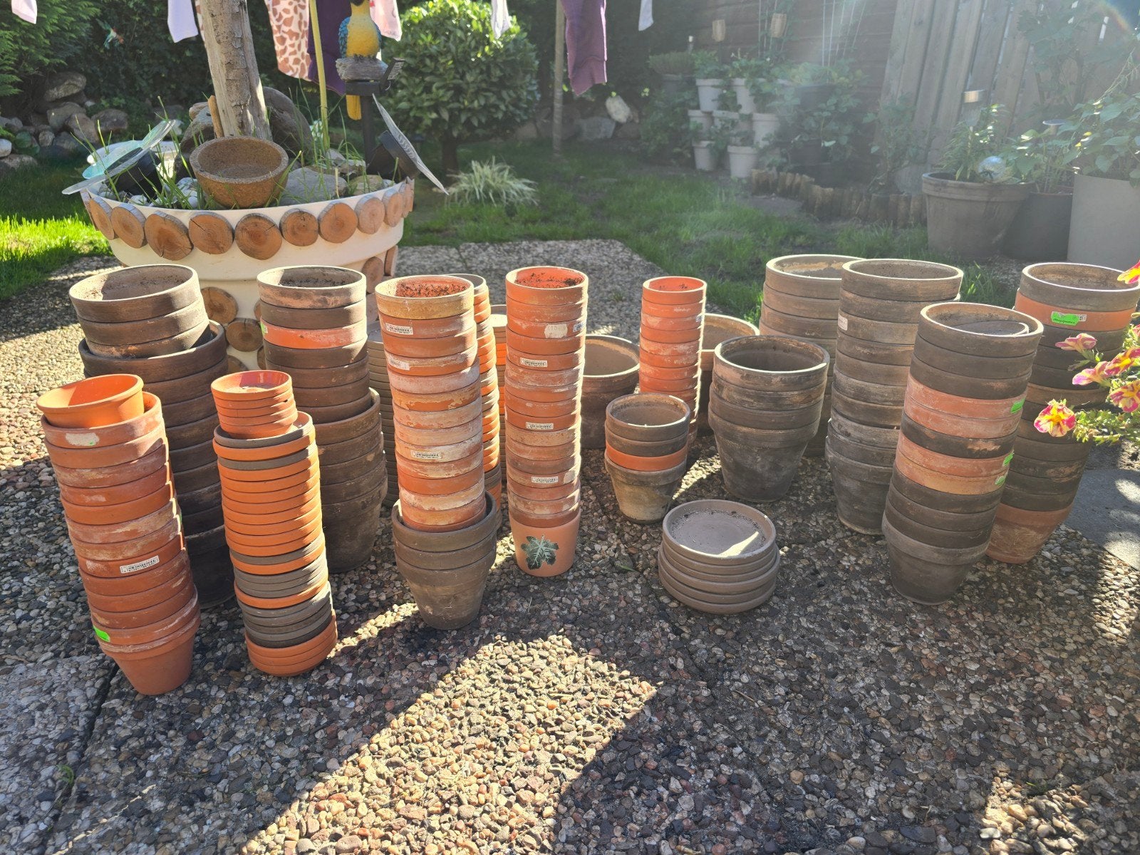 Diverse terracotta bloempotten en schalen, Ophalen, Gebruikt, Overige materialen