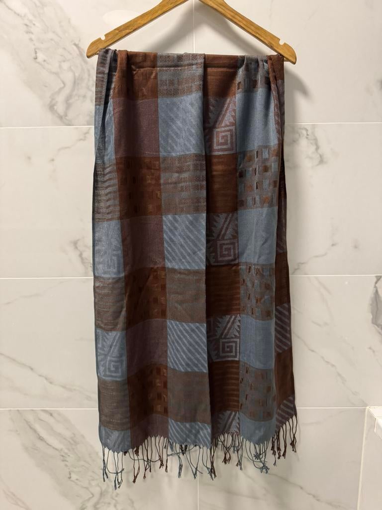 100% Pashmina Scarf 175cm – Brown Blue, Ophalen of Verzenden, Zo goed als nieuw, Pashmina