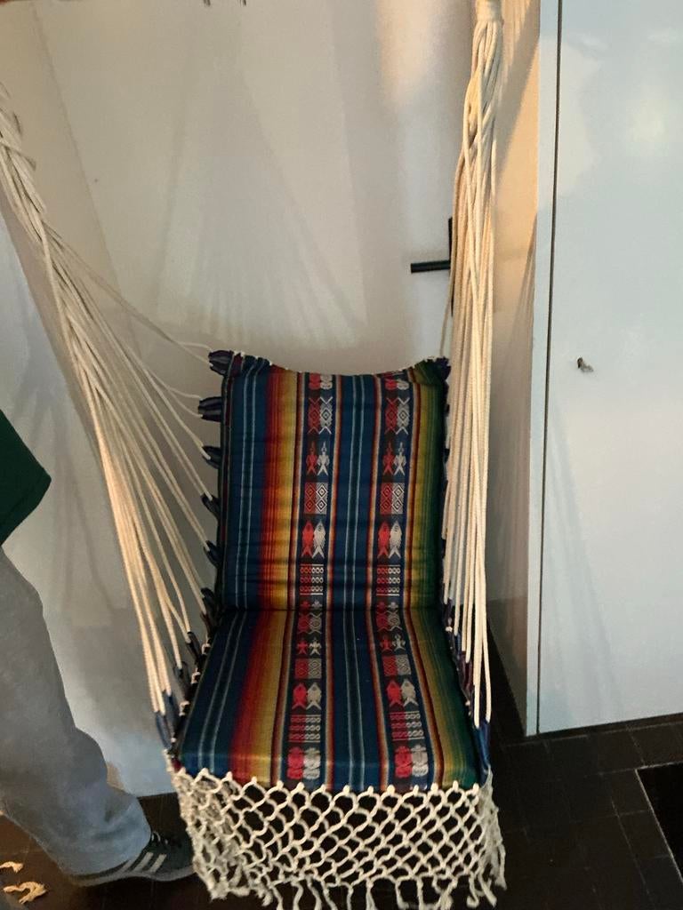 Hangstoel Azteken stijl met kleurrijk kussen, Huis en Inrichting, Stoelen, Nieuw, Ophalen of Verzenden, Eén, Hout