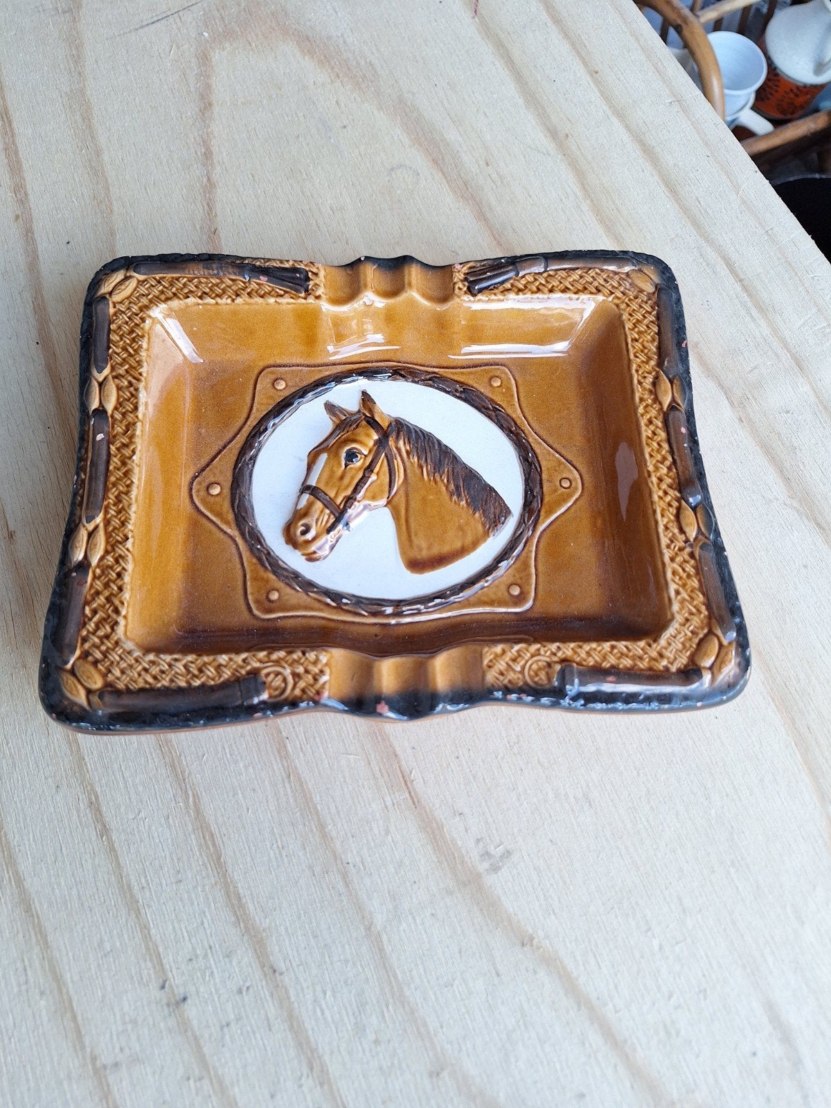 asbak met paarden hooft, Ophalen of Verzenden, Zo goed als nieuw, Asbak