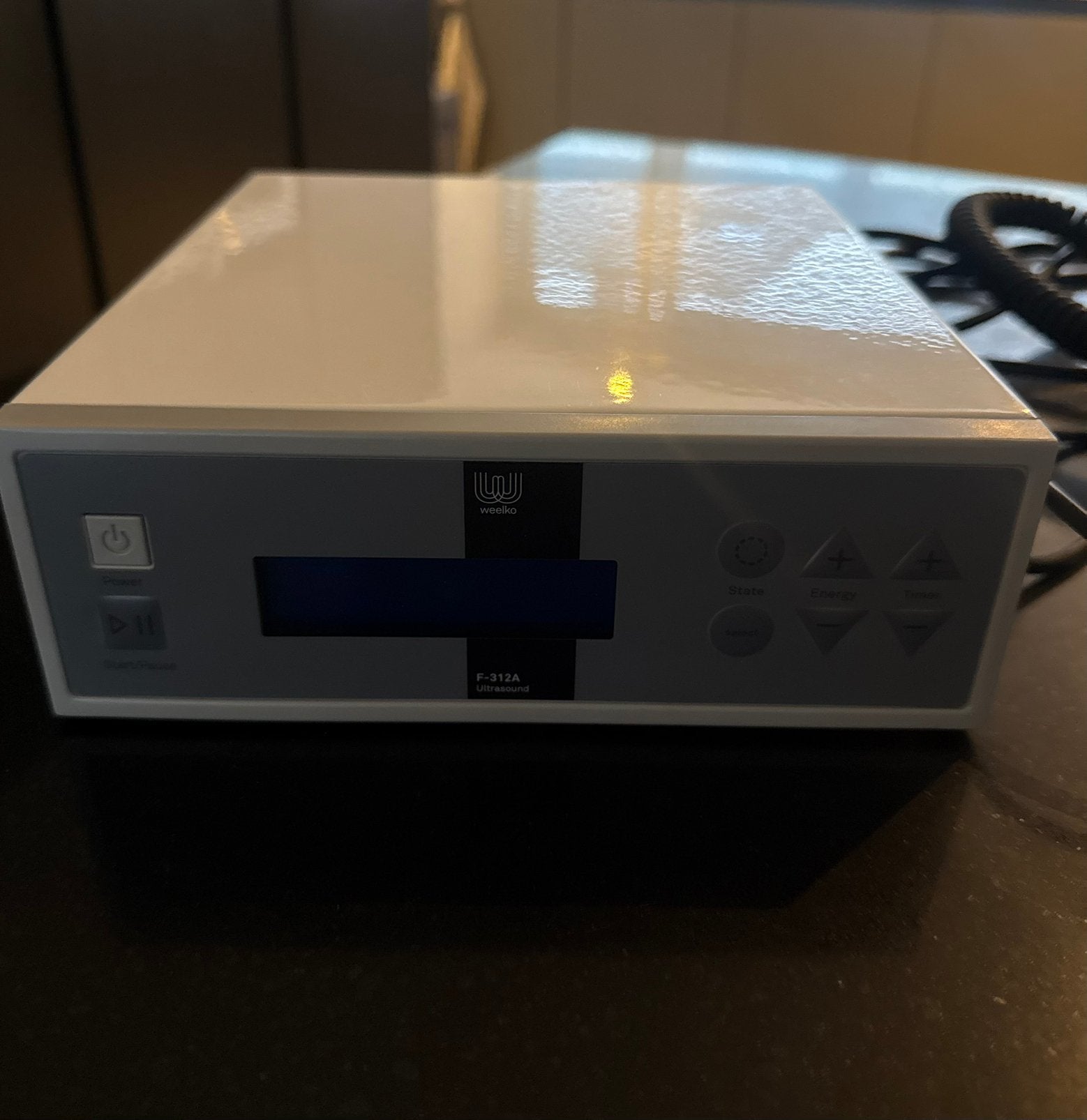 Ultrasound apparaat Weelko HIFU, Ophalen, Zo goed als nieuw, Gehele gezicht