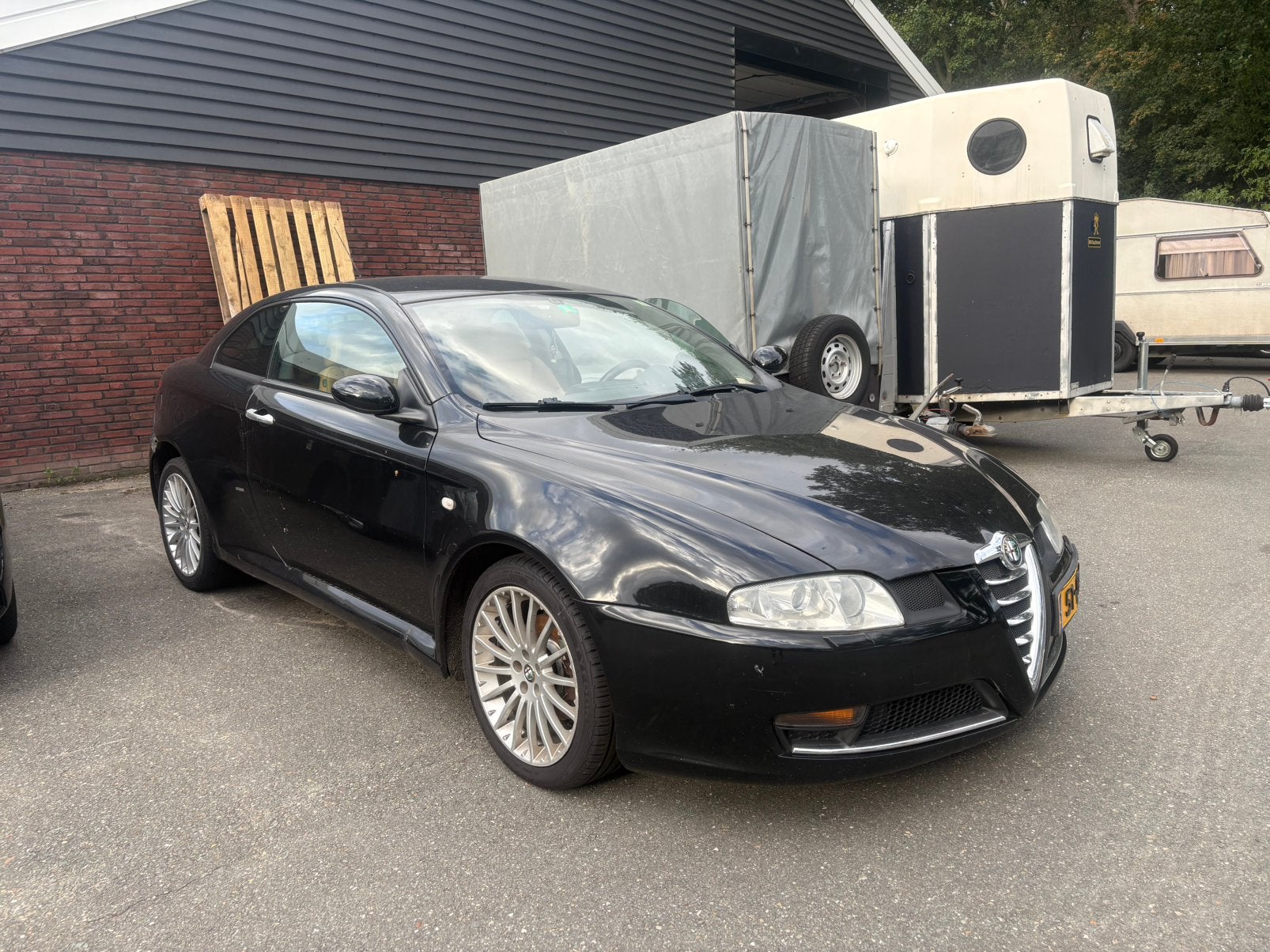 Alfa Romeo GT 2.0 JTS OPKNAPPER ONDERDELEN OF PROJECT, Voorwielaandrijving, 1295 kg, 400 kg, Zwart
