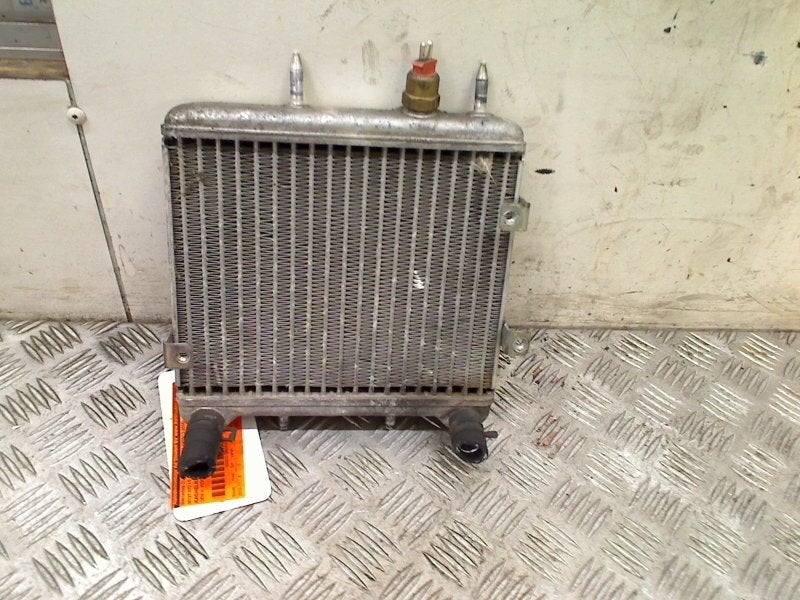 Kachelradiateur Mercedes-Benz CL (215) 2000 A2205001203, Auto-onderdelen, Gebruikt, Mercedes-Benz AG, Mercedes-Benz, Mercedesstraße 120, Stuttgart 70372, , Duitsland