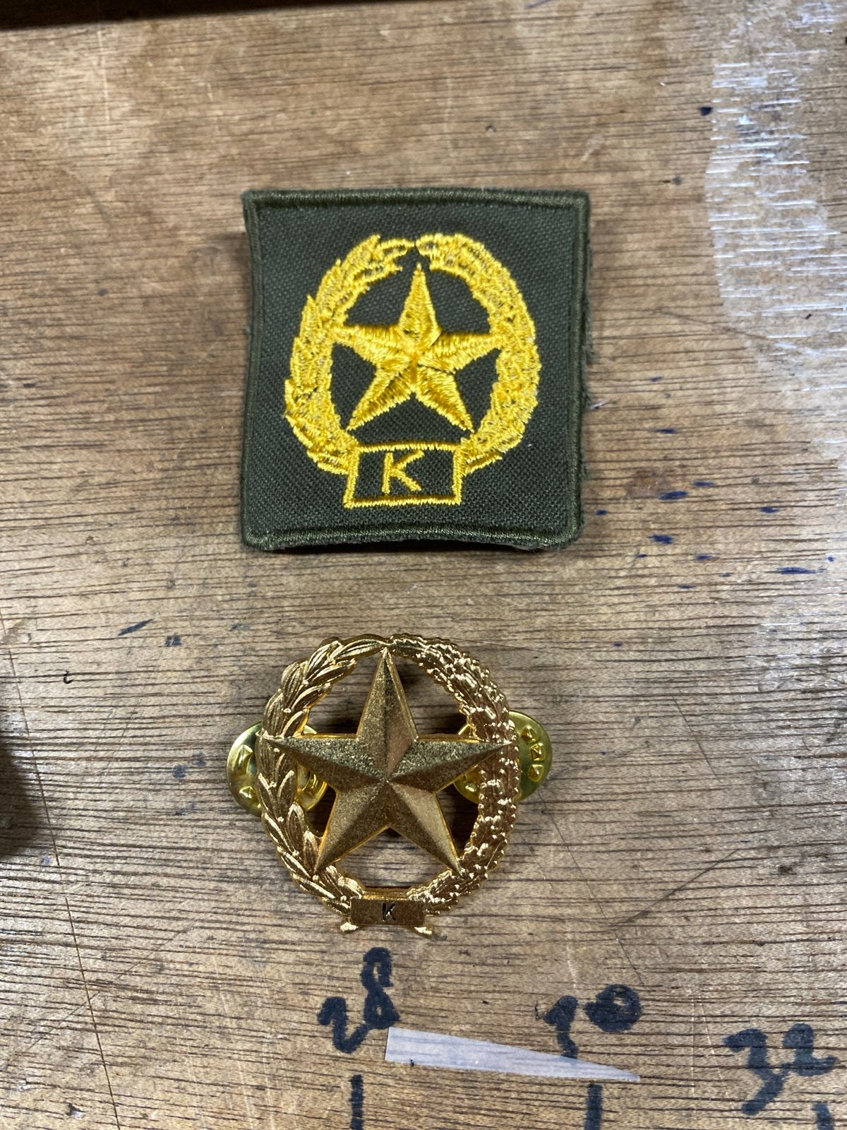 Schuttersembleem voor Karabijn metaal en stof-, G, G, Ophalen of Verzenden, Embleem of Badge