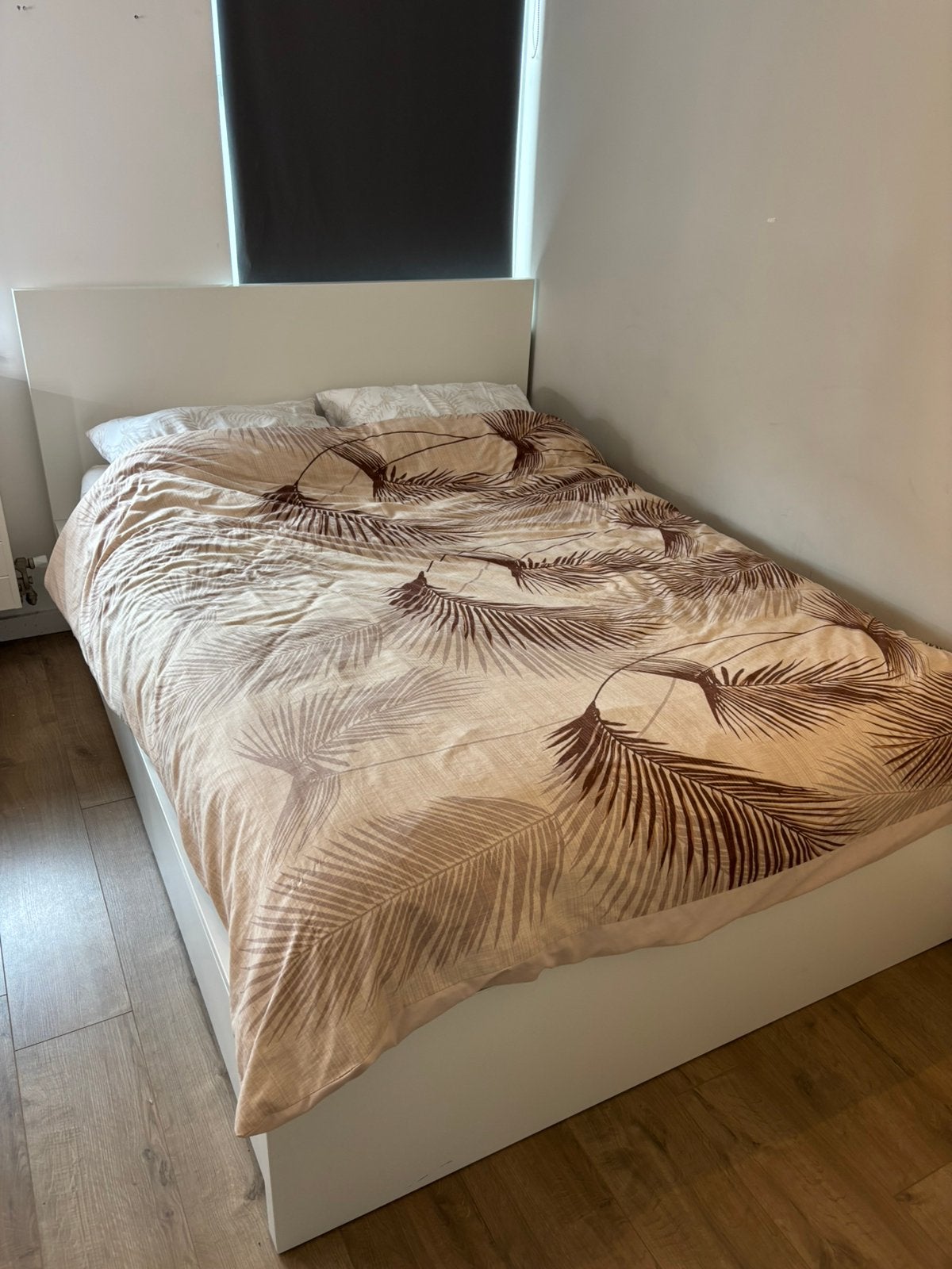 Ikea malm 160x200 bed met lades en matras, Ophalen, Wit, Tweepersoons, Zo goed als nieuw