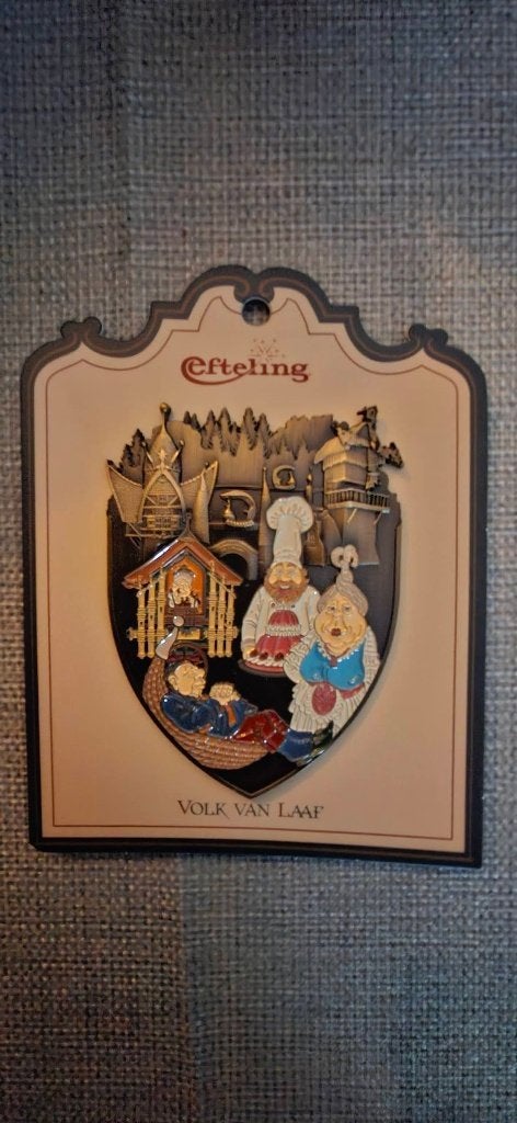 efteling pin groot laaf, Verzamelen, Efteling, Ophalen of Verzenden, Nieuw, Button of Speldje