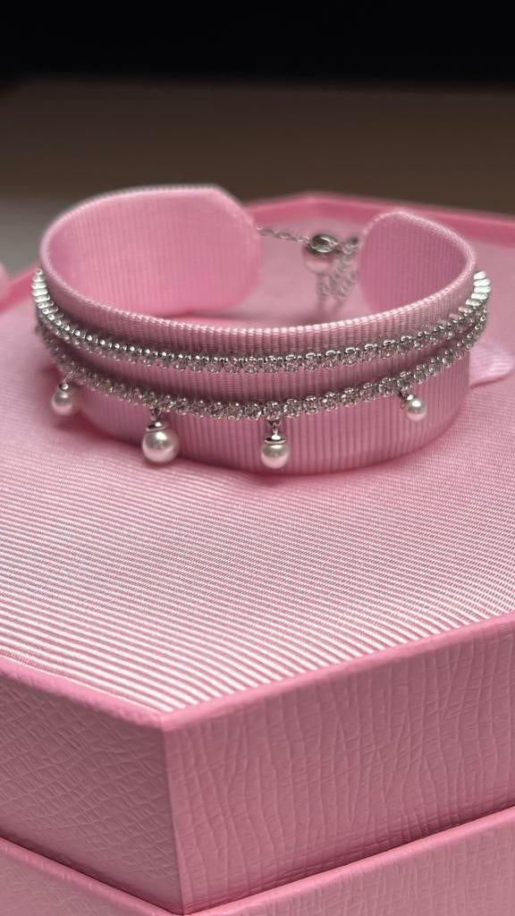 Ariana Grande x Swarovski pearl bracelet, Ophalen, Zo goed als nieuw