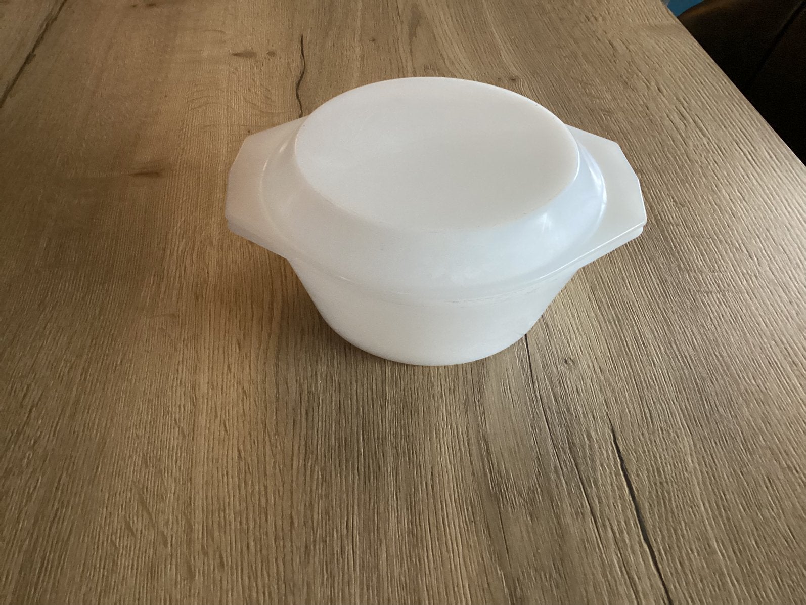 Orcopal vuurvaste schaal met deksek. 19 cm doorsnee, Ophalen, Overige materialen