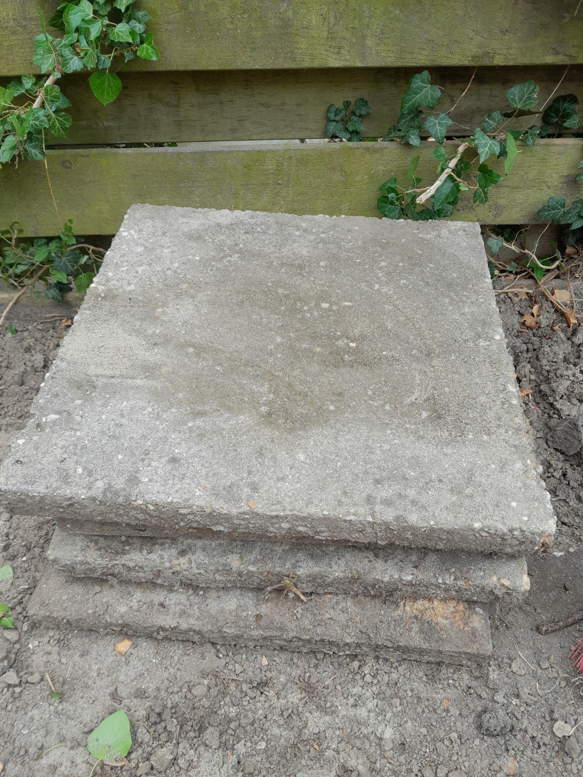 Betontegels 10 stuks 50x50 gratis, Tuin en Terras, Ophalen, Gebruikt, Beton, Terrastegels