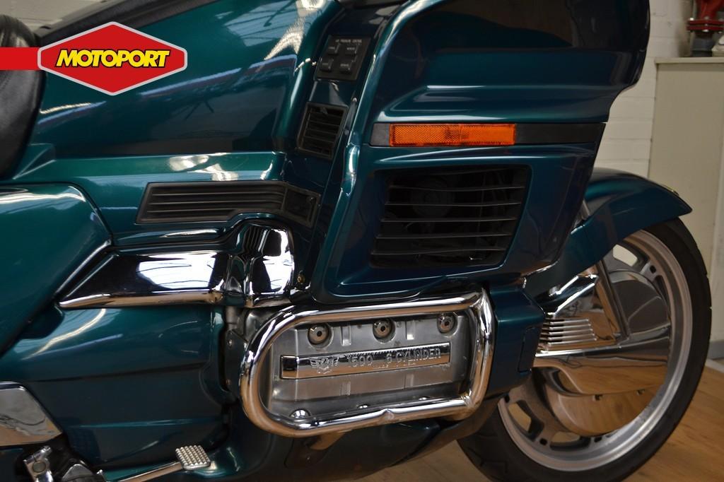 Honda GL 1500 Goldwing (bj 1996), Motoren, Dorneveld 180-184
B-1731  Zellik, BE, Honda Motor Europe, Toermotor, Hlcbepccnl@honda-eu.com