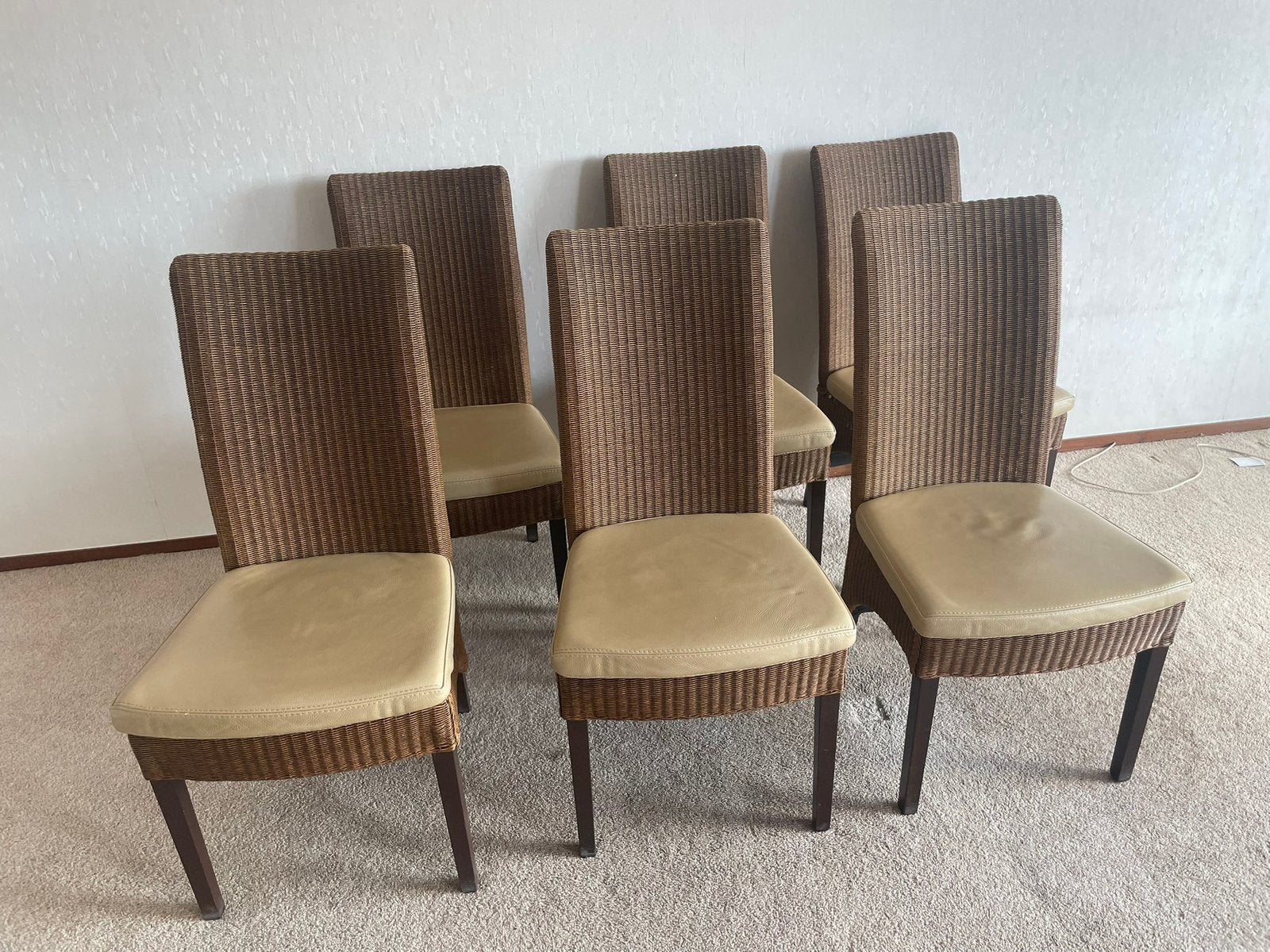 6 Originele Lloyd Loom Eetkamerstoelen Leren Zitting Nouvion, Ophalen, Zo goed als nieuw