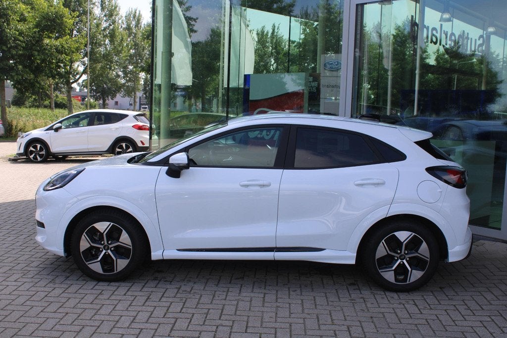 Ford Puma Gen-E Premium 44 kWh | Winter Pack | Driver Pack |, Auto's, Ford, Zwart, Leder en Stof, 169 pk, Automatische klimaatregeling