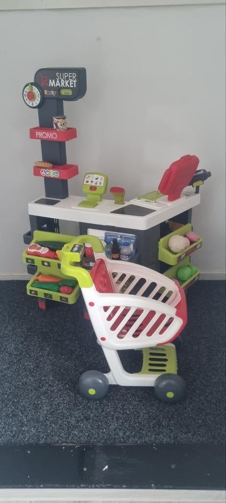 Leuk speelgoed winkeltje met winkelwagentje, Ophalen, Gebruikt, Jongen of Meisje