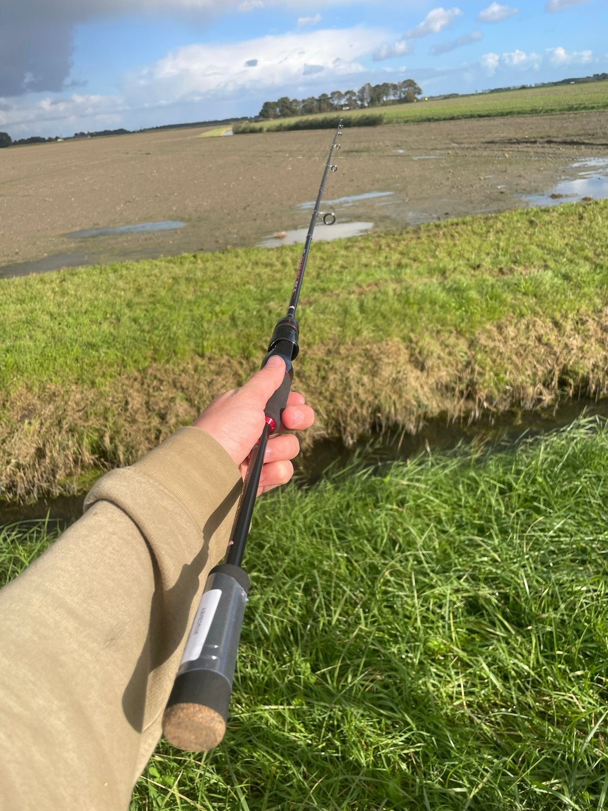 Nieuwe Spinhengel 210 cm, 10-25 gr - Ultimate Predator Actio, Ophalen, Nieuw, Werphengel