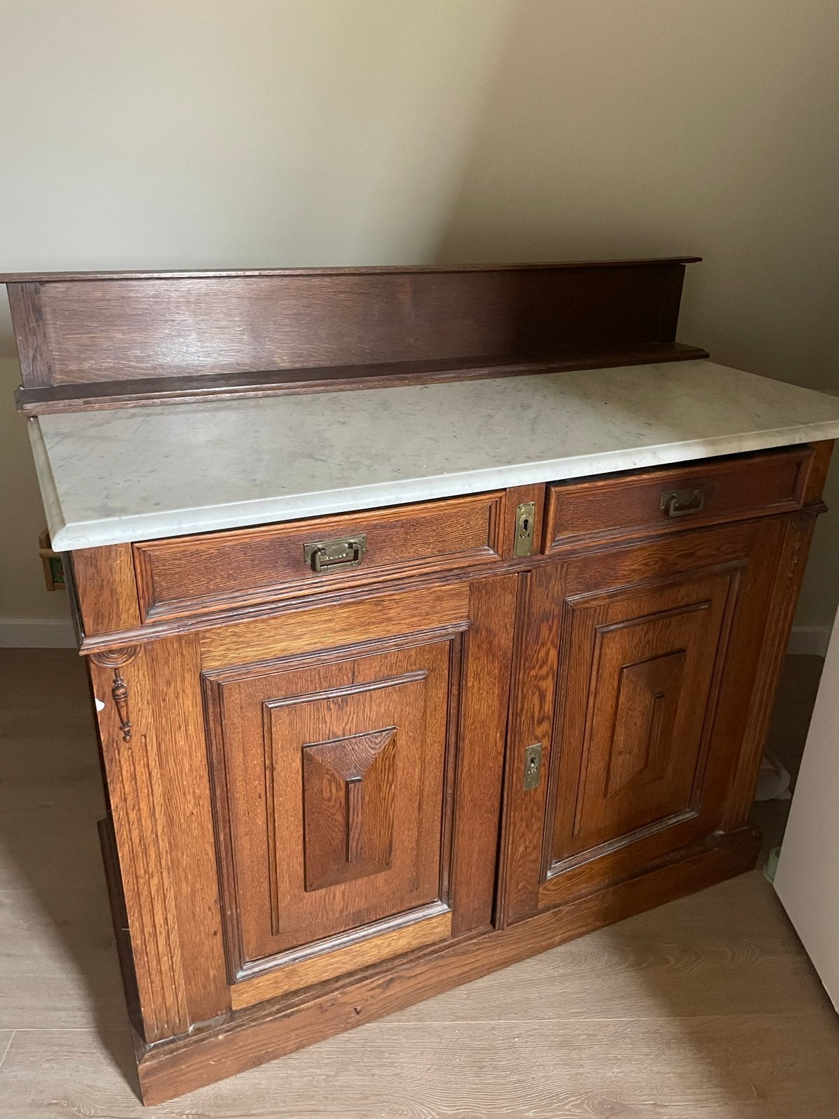 Vintage Brocante Houten Commode/ Kast met Marmeren Blad, Ophalen