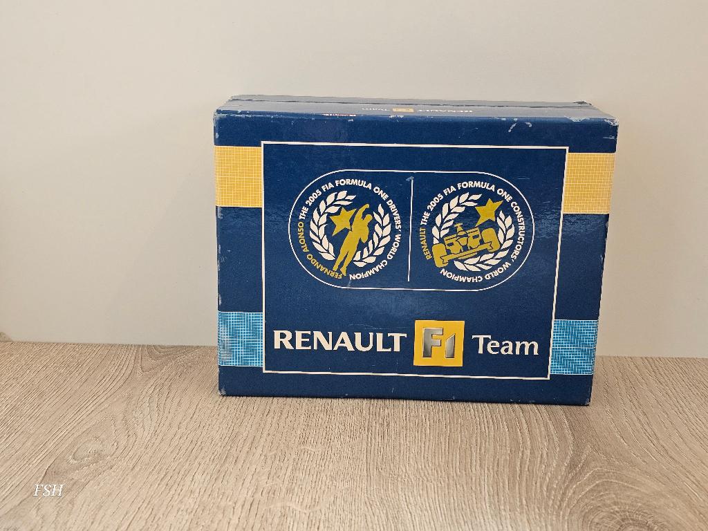 Renault R25, Alonso/Fisichella, Giftset Wereldkampioen 2005., Ophalen of Verzenden, Zo goed als nieuw, Auto, MiniChamps