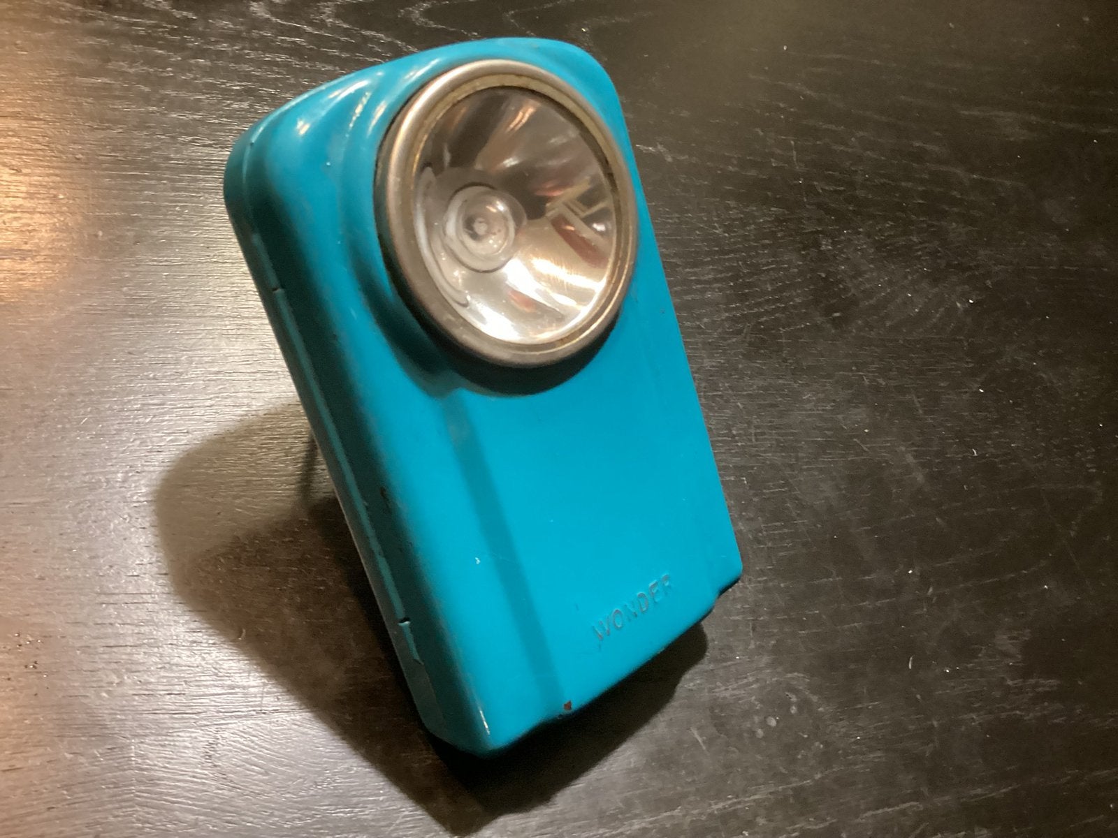Vintage blauw metalen zaklamp, Wonder made in France, Ophalen of Verzenden, Zo goed als nieuw, Batterij