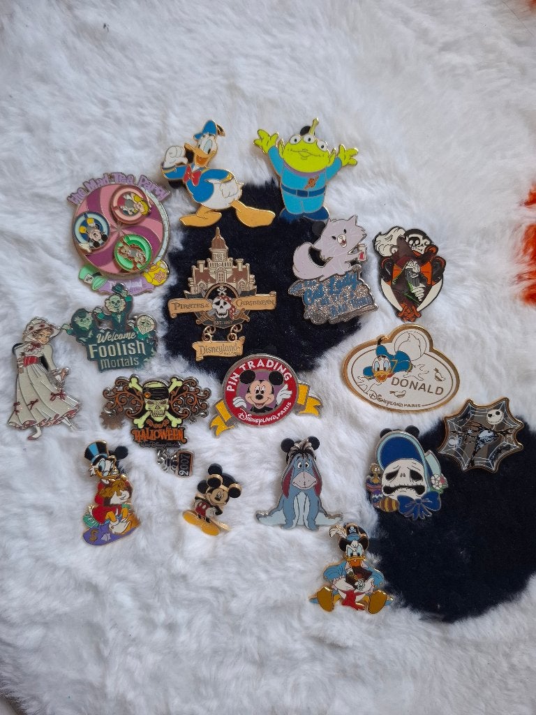 Disney pins verschillende soorten, Ophalen of Verzenden, Zo goed als nieuw, Figuurtje, Speldje of Pin