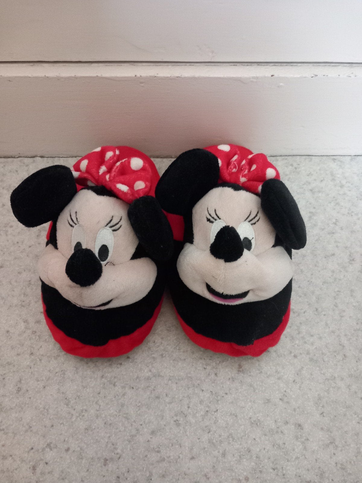 Minnie Mouse Stompeez mt 29-30 (Nijmegen-oost), Meisje, Overige typen, Ophalen of Verzenden, Zo goed als nieuw