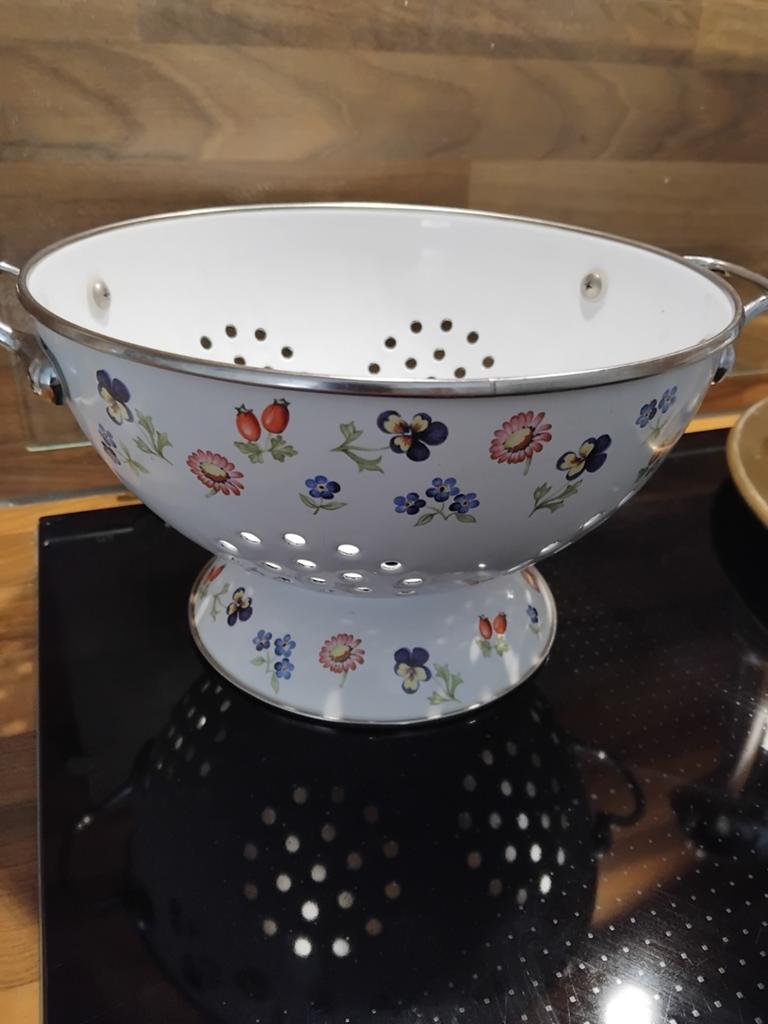 Villeroy & Boch "Petite Fleur" Geëmailleerd Vergiet, Antiek en Kunst, Ophalen of Verzenden