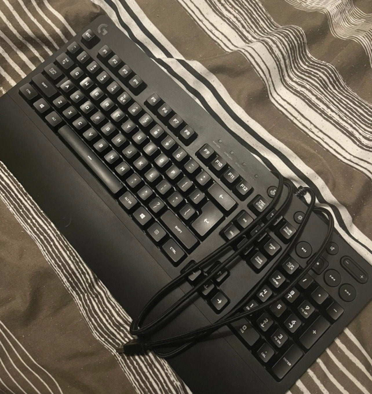 Logitech G213 Prodigy Gaming Toetsenbord, Verzenden, Gaming toetsenbord, Zo goed als nieuw, Qwerty