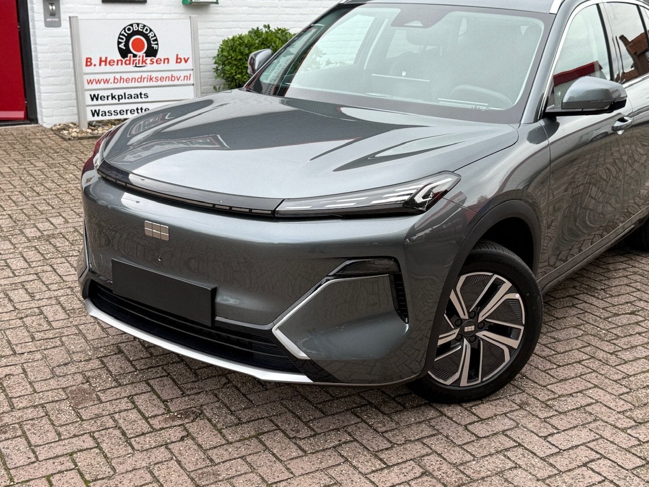 Geely Starray Em-I 1.5 Pro 262 PK Plug in Hybrid/ Nieuwe voo, Auto's, Automaat, Dealer onderhouden, Gebruikt, Zwart