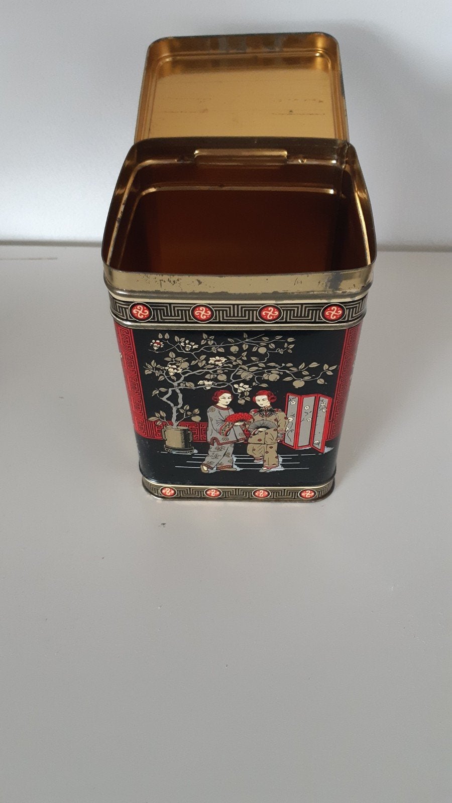 vinatge theeblik, Verzamelen, Blikken, Ophalen of Verzenden, Gebruikt, Overige