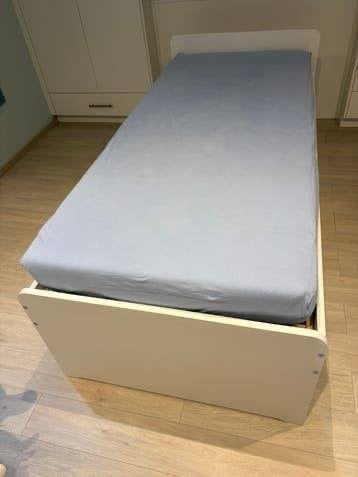 Ikea SLAKT - 90x200 cm eenpersoonsbed, Huis en Inrichting, Ophalen, 90 cm, Eenpersoons, Wit