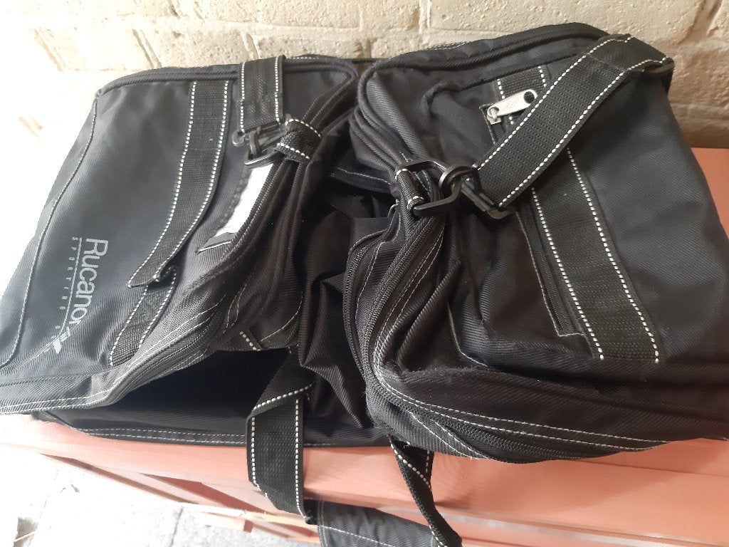 Sporttas, Rucnor, zwart. trolley, Ophalen, Uitschuifbare handgreep, Gebruikt, 50 tot 60 cm
