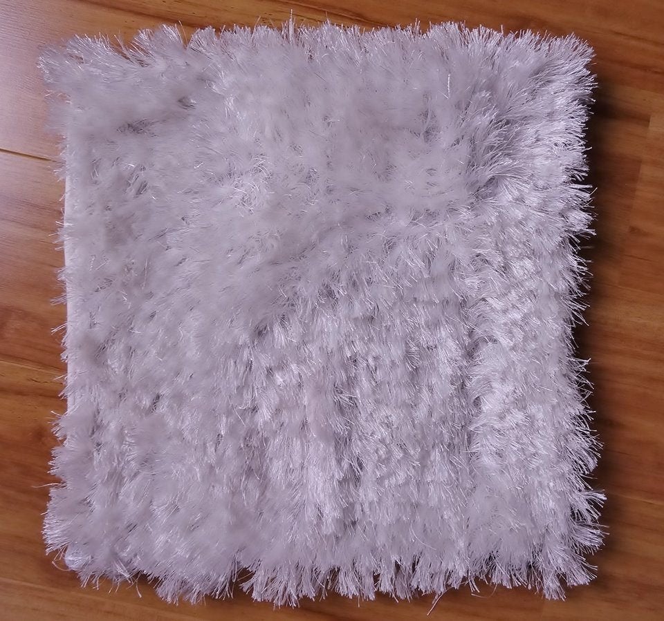 Nieuw: Lauren kussenhoes vacht-look wit 45x45 cm, Huis en Inrichting, Afneembare hoes, Wit, Vierkant, Nieuw